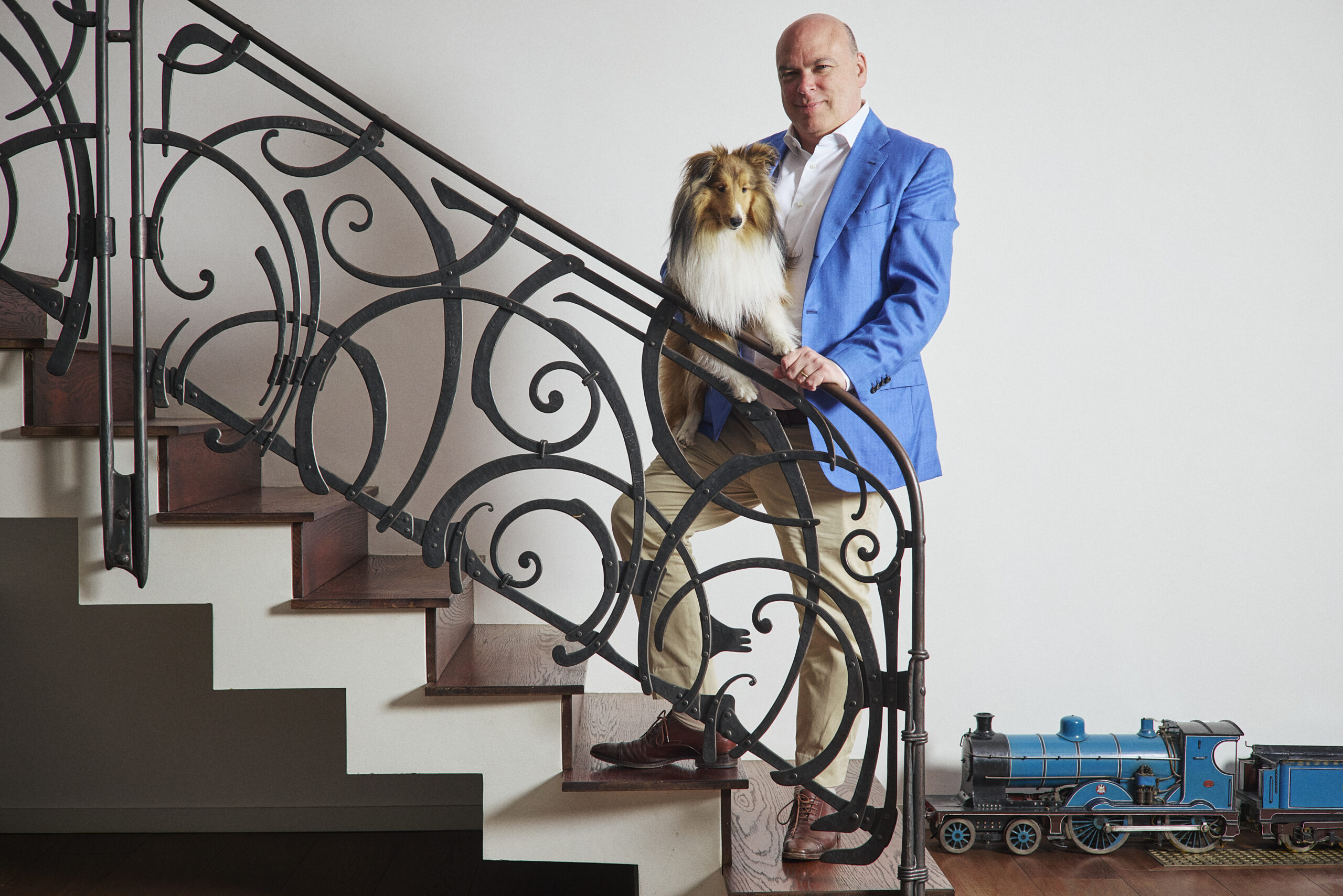 Lynch at his Chelsea home with Faucet, one of his six dogs